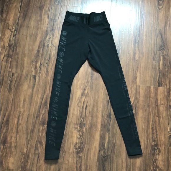 Nike Pants - Nike Black leggings
